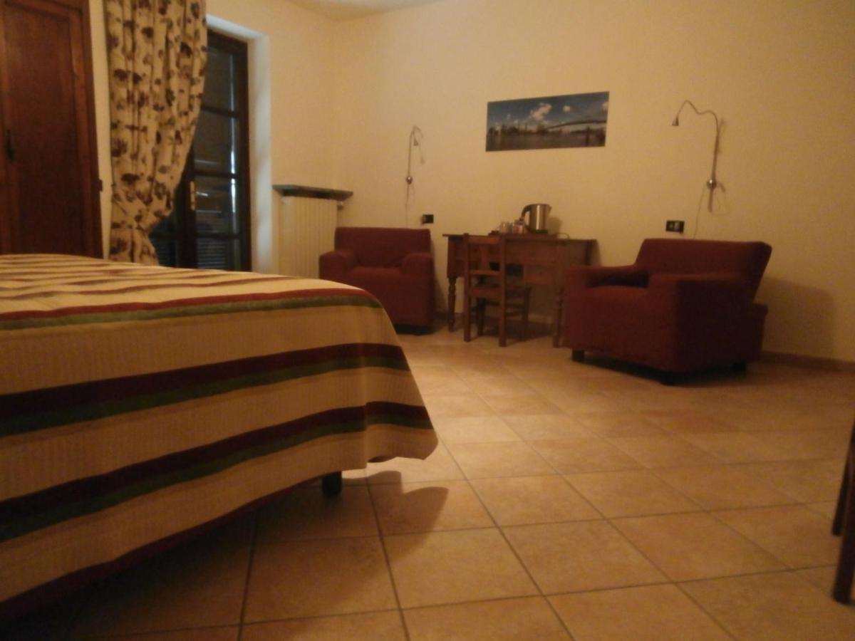 Hotel Casa Molly La Morra Exteriér fotografie